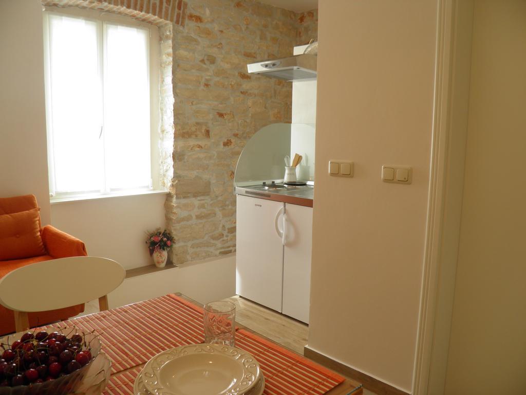 Apartments Vanesa Pula Extérieur photo