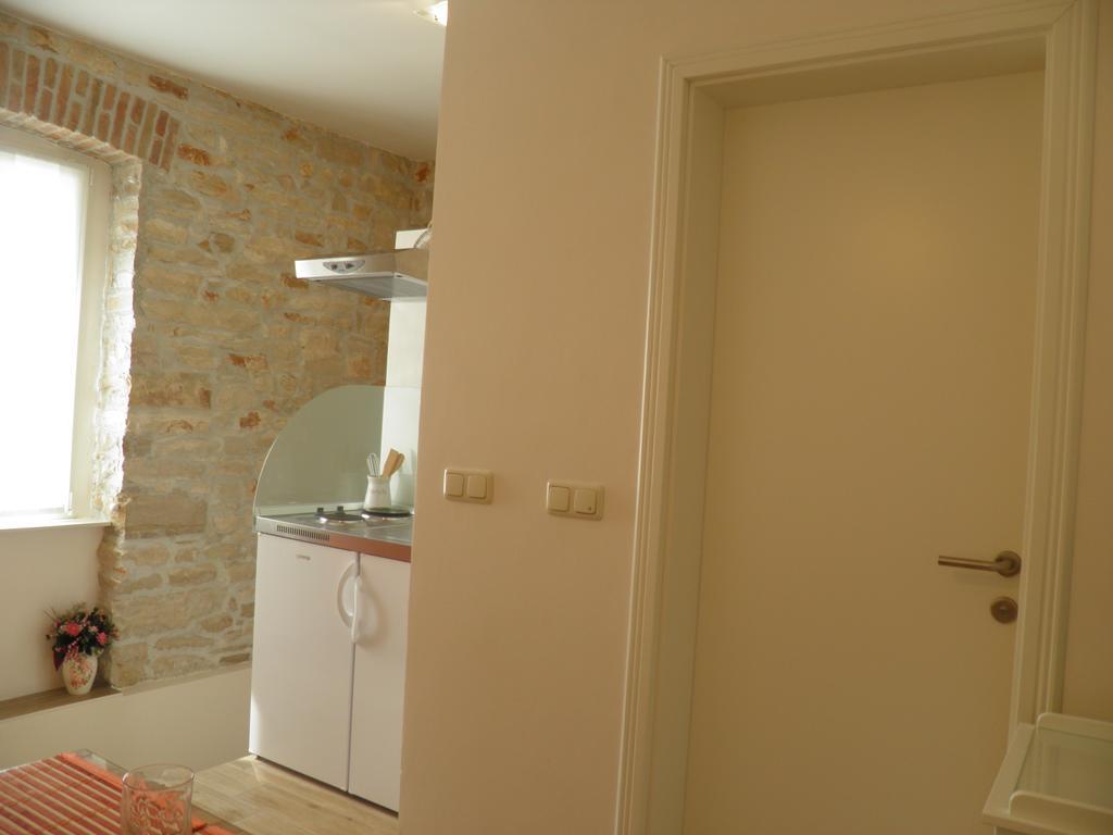 Apartments Vanesa Pula Extérieur photo